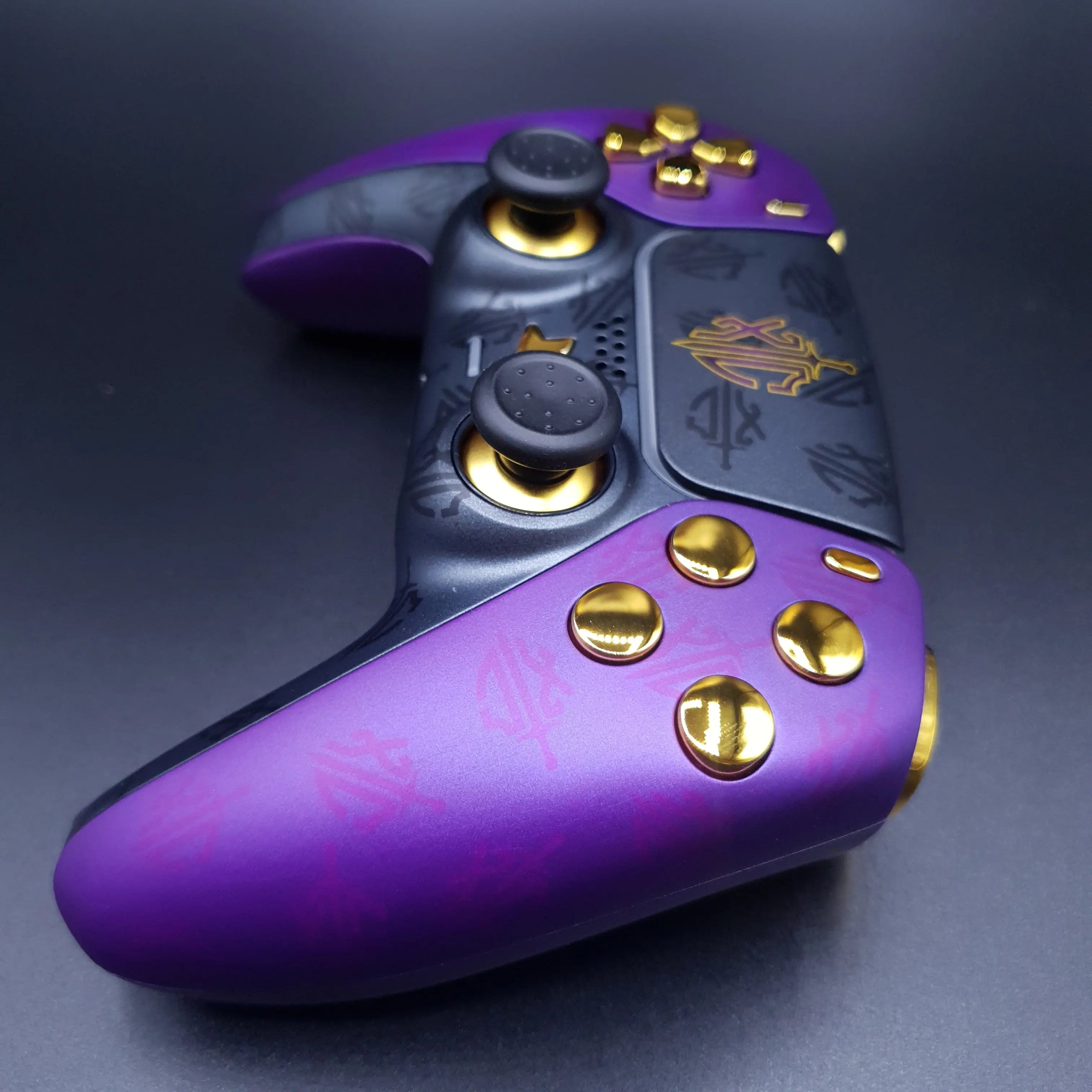 XCalibur eSports PlayStation 5 controller GOAT Customs